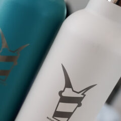 Mountainer Bottle - Blue Feet Penguin - Image 5